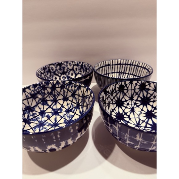 Signature International Shibori 6" Blue And White Rice Bowls Set Of 4 - Picture 2 of 9